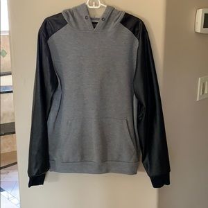 21men Hoodie with Leather Sleeves